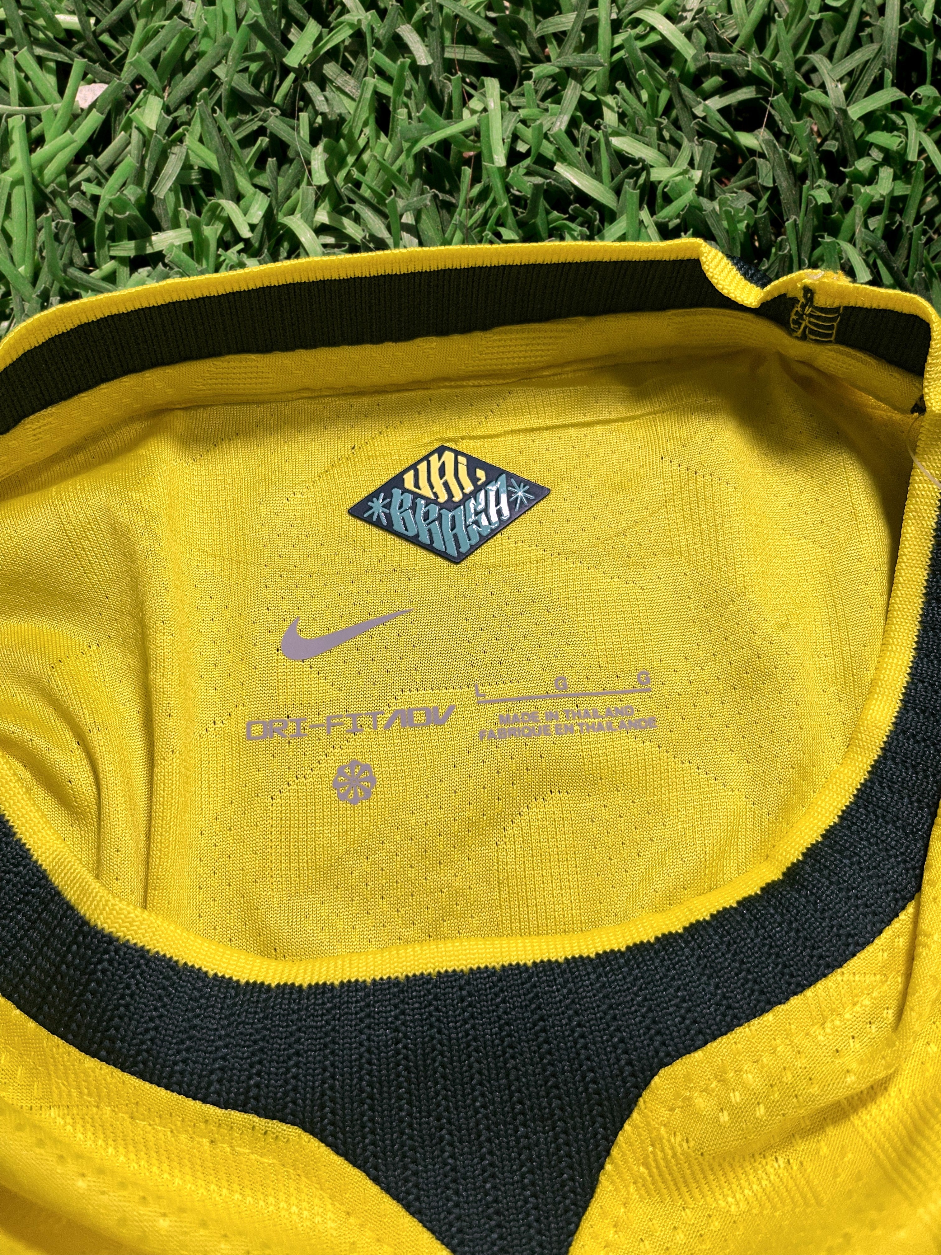 Camiseta Brasil Copa do Mundo 2026 Amarela | Jogador Premium (Modelo Vazado)