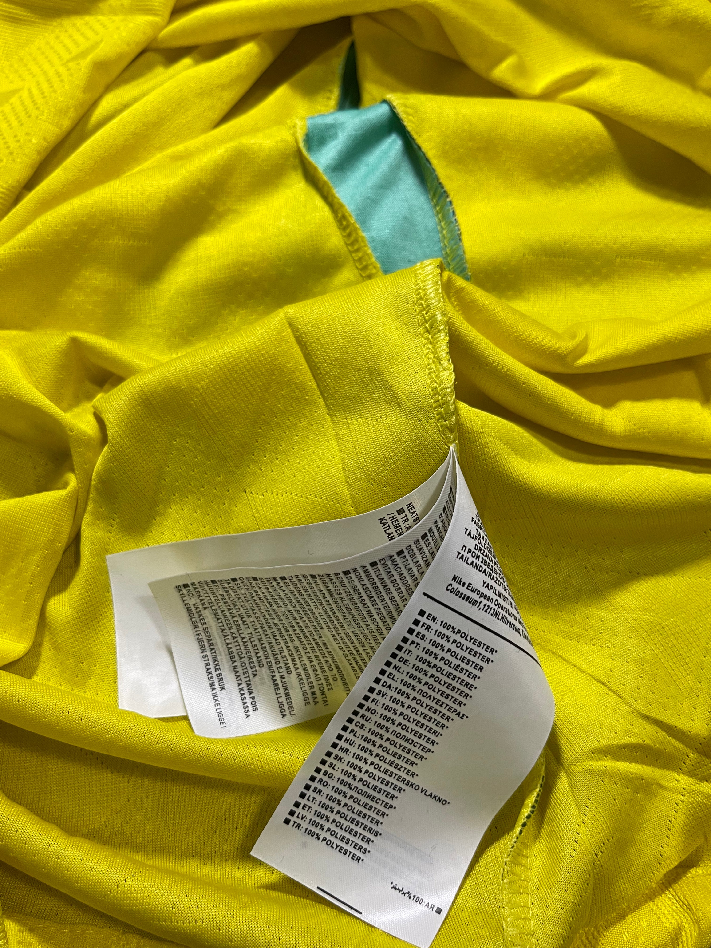 Camiseta Brasil Copa do Mundo 2026 Amarela | Jogador Premium (Modelo Vazado)